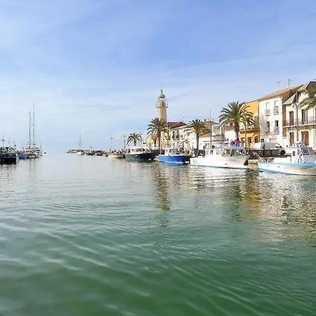 Lovely In With Kitchen * Aigues-Mortes